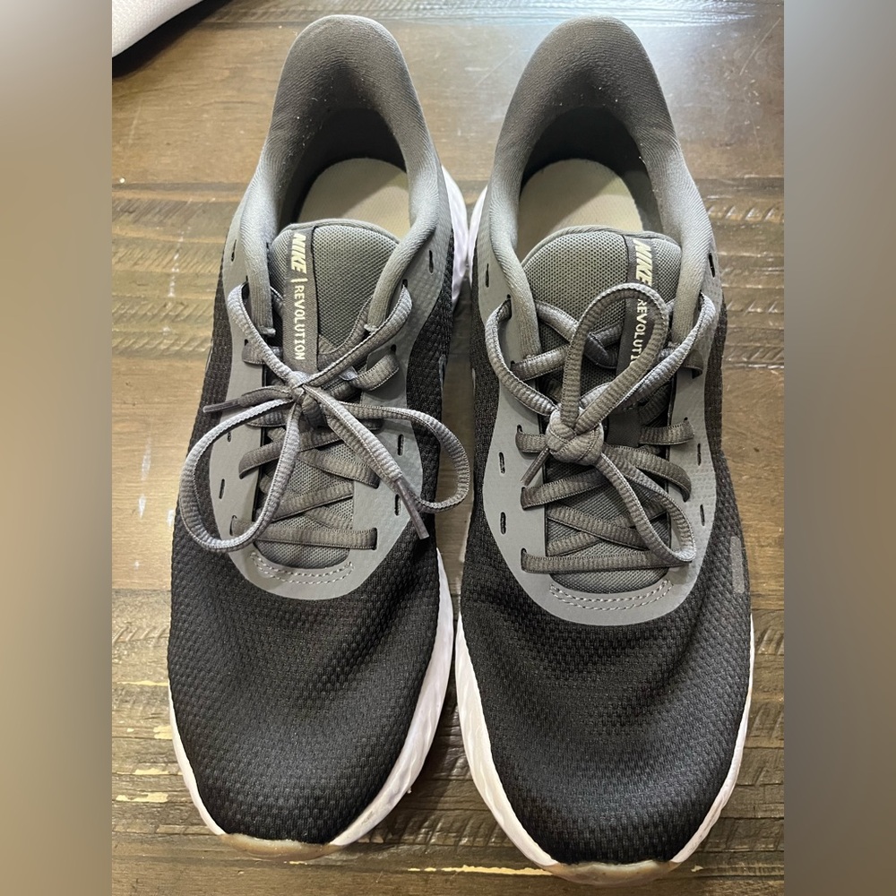 Nike Revolution 7 Running Shoes